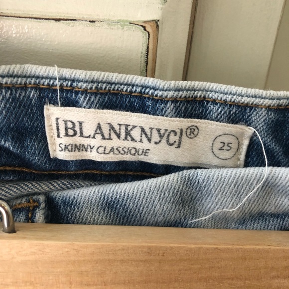Blank NYC Distressed Skinny Classique - Picture 2 of 4